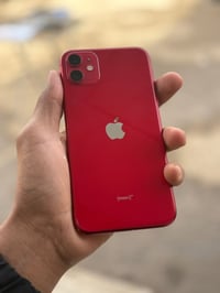 آيفون ١١ • ٦٤ • بطاريه ٧٣