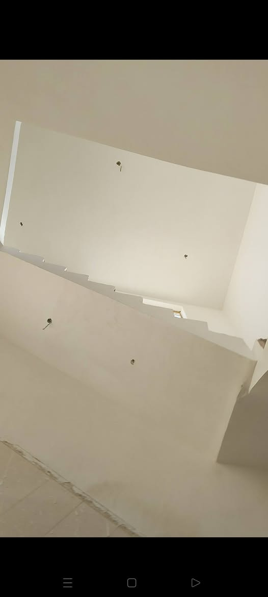 سلام عليكم إني لباخ جص وسمنت وبورك وطلس ولط كباله متر العنوان نجف كوفه شارع المعمل شارع المطار القديم هاذا رقمي اوبيه واتساب ***********
