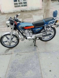 دراجه للبيع بارت كلك كلك كلك موديل 23بعدهي بل جيس مكينه كرتون مكان شطر...