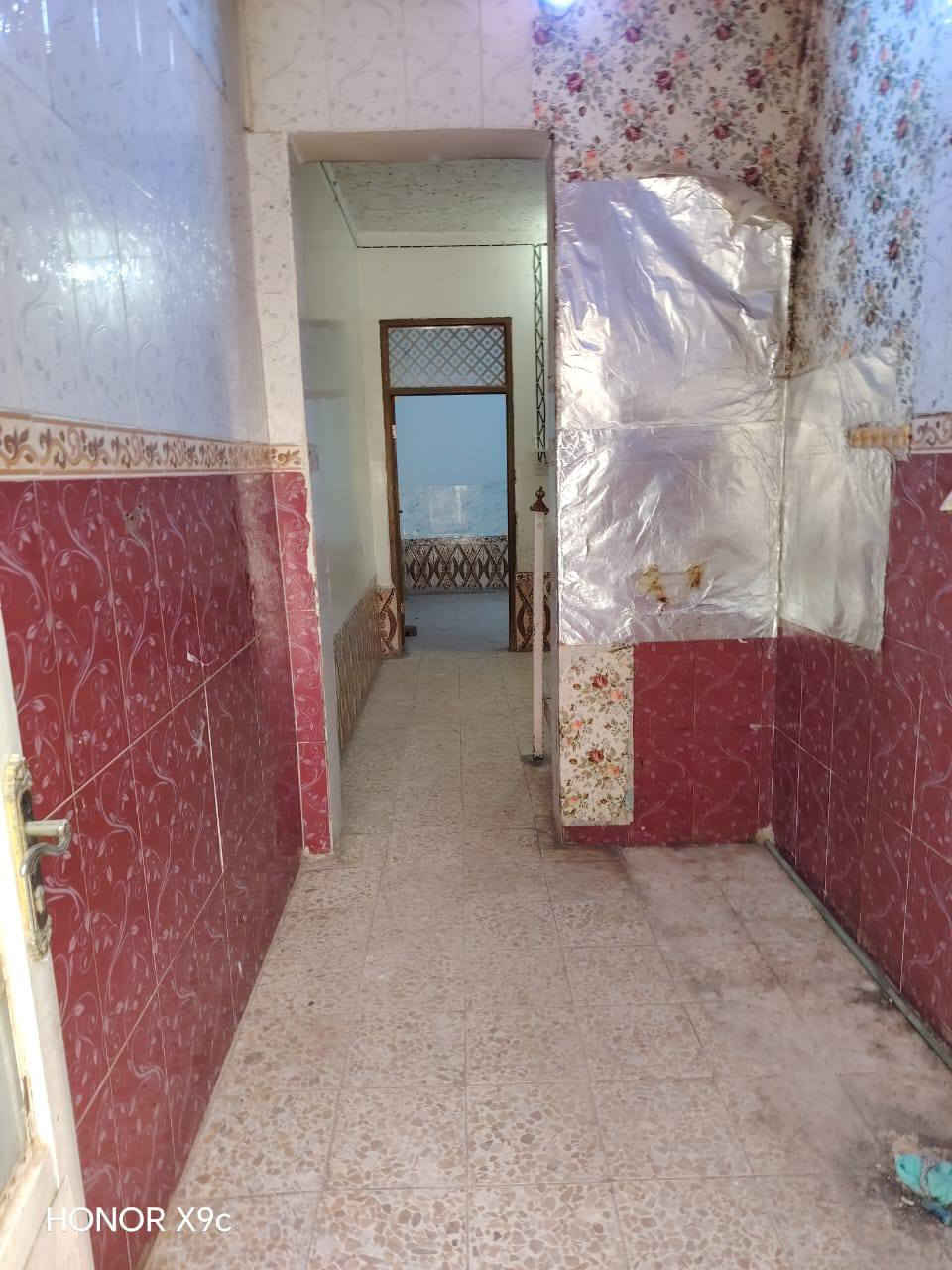 دار للايجار                                                                                      المساحه 60متر بي غرفة وصالة واستقبال ومطبخ وبي غرفه فوك بحي الندى شارع المكاتب قرب مجمع الضويهري للاستفسار الاتصال ‏‪***********‬‏
