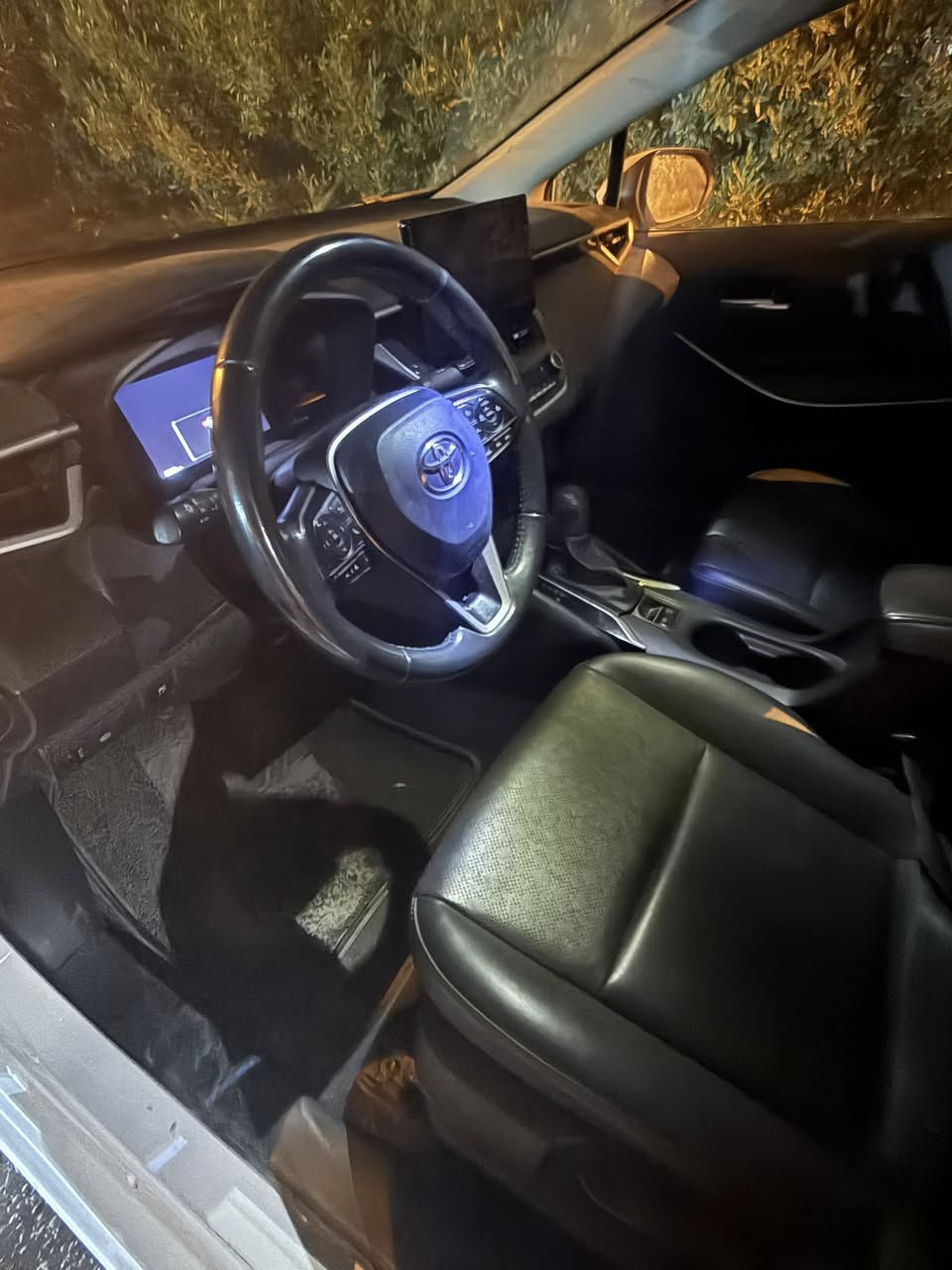 كورلا هايبرد خليجي
مكفولة كفاله 
ماشيه 42الف 
السعر 143بيه مجال جدآ بسيط
رقم ***********
بغداد حي جهاد
