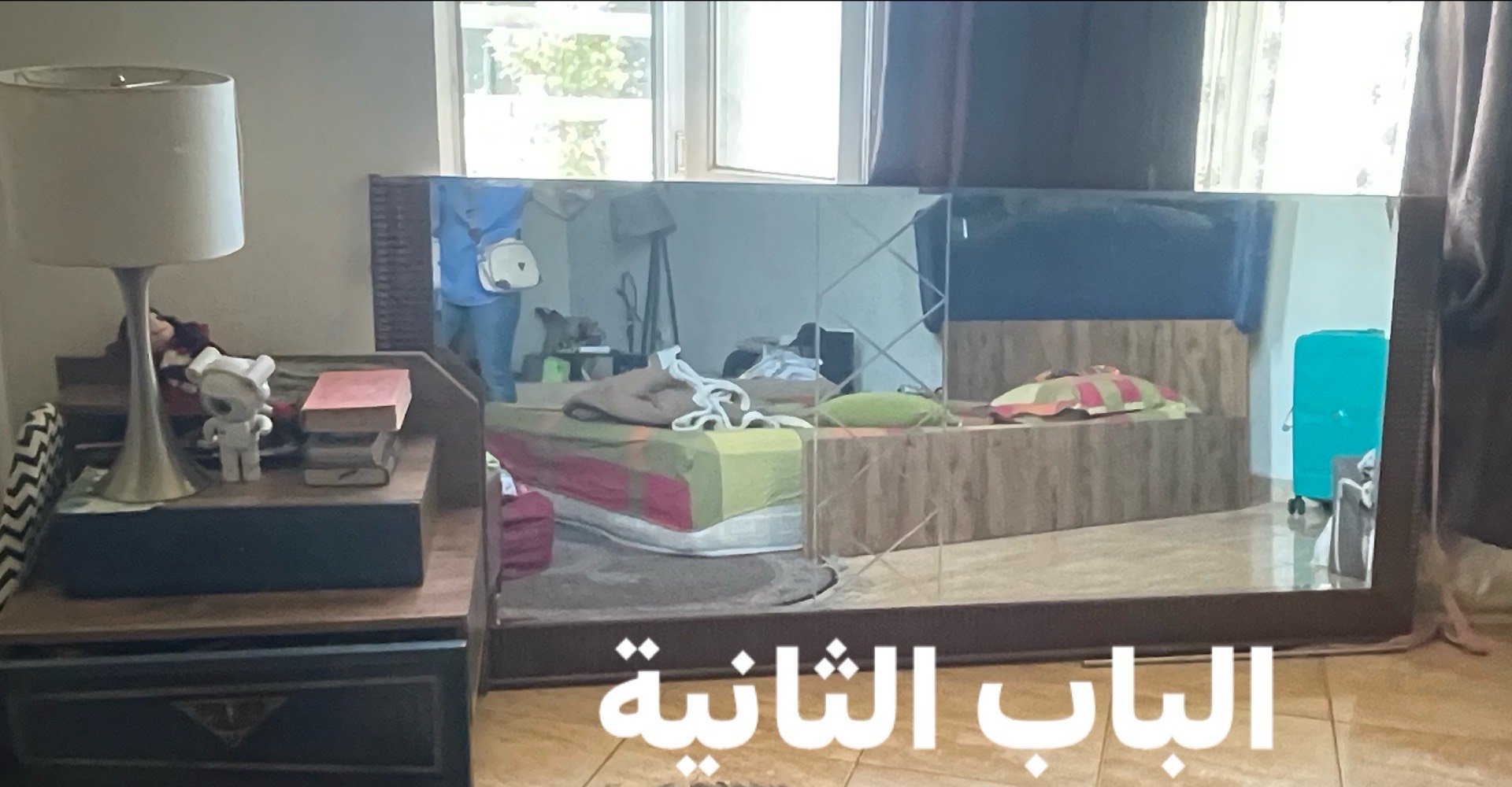 غرفةً نوم تر تركية ست قطع ما بيها اي عيب او ضرر  الفراش كنج سايز مع فراش هدية نفرين