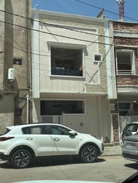 البديع للإستثمارات العقاريه  دار للبيع ملك صرف طابو  المساحه 100م  مدخ...