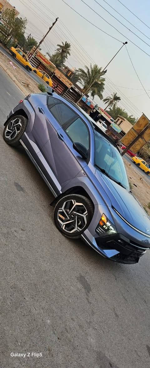 للبيع كونا  Nline 2024 ( رياضي )
فول فول مواصفات بصمة سقف بانوراما
مكينه.      1600 
تيربو      
موديل.    2024
لون         لون مميز وغريب
 
عداد مسافة.          20الف ml

السعر 18500  دولار مرقم بغداد 
                             
حادث خفيف 
بدون دواخل بدون شواصي 
السياره باب سايق نصبغ وشبر بل وراه ارباك كشن فقط
سقف بانوراما
بصمة تشغيل وابواب
شاشة دجيتال متصل
كشن كهرباء وتدفئة وتبريد
كير تعليك 
وضعيات قيادة
كشن جلد وكنتارة ختم  N
ويل كب رياضي 
ستيرن مضلع شعار N
شفتات ستيرآ
رادارات 360 درجة
توقف ذاتي عن الرجوع
رجاج بالستيرن خلال التحذير..الميزة 
فور ويل 4x4
سبايدر اسود مفصول رياضي
لد نهاري امامي وخلفي
شعار N line داير مداير السيارة
شحن واير ليس ومخارج اضافية
سستم صوت BOSE
تبريد قطعتين
شلايزرات رياضية حول السيارة
مري سود واشارة جانبية
هاند بريك بصمة
اطفاء ذاتي عن الوقوف
مانع انحراف
وهواي مواصفات 
كامرات 360 درجه 
تشغيل كاميرا بل دشبول 
حساسات عدد 12 داير مداير سياره 
سياره تمشي بل ريمونت
السياره بسمي 
 رقمي ***********

اثير ***********
مكانه بغداد
