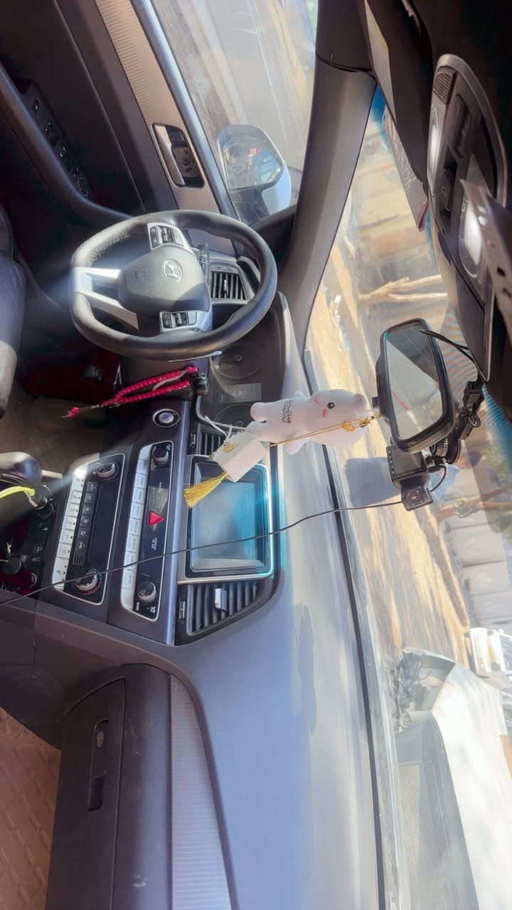 السلام عليكم سوناته مديل  19فول مواصفات شفتات بل استيرن فتحه امريكي مكينه2400 بيه منضومه غاز سياره مصبوغه عام رقم شمالي بسم شركه سعر115 رقم الهاتف***********
