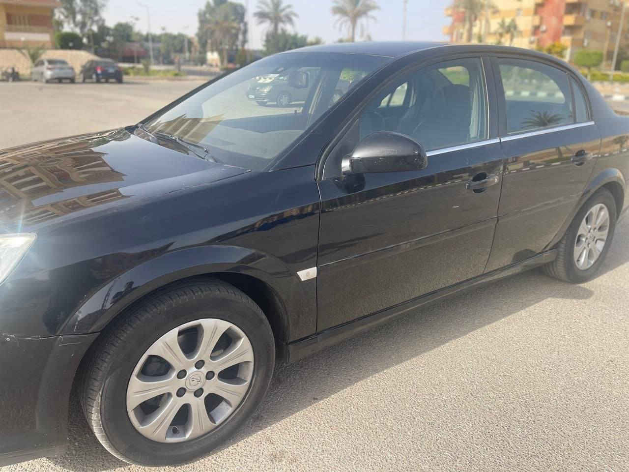 اوبل فيكترا
موديل 2008
كامله اتوماتيك ازيترونك
فبريكا بالكامل راشه رفرف وكبوت نظافه فقط
1600 cc
عداد 288 الف
تحكم طاره 
تكيف  .شاشه عرض وكاميره خلفيه
مرايات كهرباء وضم 
وحدد رفع زجاج بالريموت
ايرباج
جنوط اسبور 
مرور الشروق 
رخصه لشهر 1 
بااسمي


**إذا كنت صاحب هذا الإعلان وتريد حذفه لأي سبب، رجاءا أرسل رسالة إلى الدعم الفني**