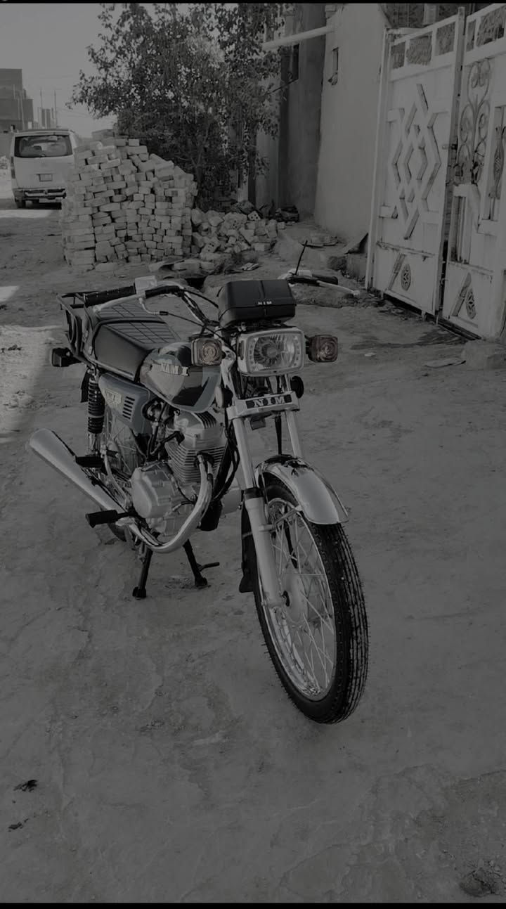 سلام عليكم نامه امتياز للبيع بل قاسم بعده جديده شهرر ما صاله من طالعه موديل 27 سعرر 700قفل قفل قفلل بدون عمله مكانه بل قاسم  ***********
