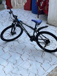 بسكليت • كدام العين • واتساب