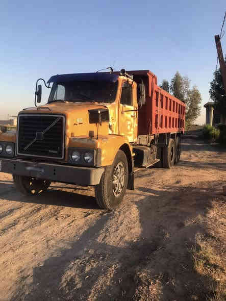 سلام عليكم فالفو للبيع موديل 82 محرك F12 121 كير ٤/٤ فقستين تخم تاير بدي تفصال جديد شاصي مكفول كير مكفول السعر 18 مليون وبيه مجال حك الجيه مكان السياره واسط صويره 
الاستفسار 
***********
