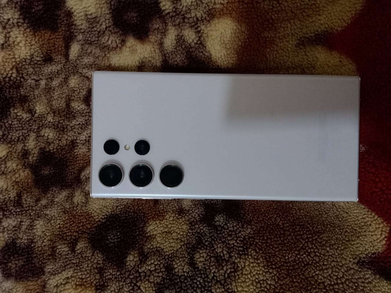 كلاكسي اس 23 الترا لون وردي ( للمراوس فقط)حسب القناعة
رام 12+12 ذاكرة 512

معالج سناب دراغون 8 جين 2

بوبجي 120 فريم

كاميرا 200 ميكابيكسل 

معاه شاحن 45 واط فقط

وكفر و درع للشاشة   مكاني اربيل


**إذا كنت صاحب هذا الإعلان وتريد حذفه لأي سبب، رجاءا أرسل رسالة إلى الدعم الفني**