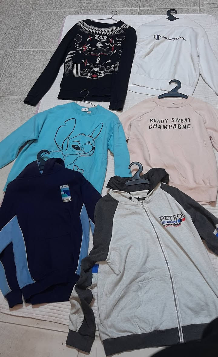 السلام عليكم...
#تخفيضات قطع هوديات قماصل تيشرتات نص ردن تيشيرتات ردن .
القطعه على 2000 الفين 🔥
3 قطع ب 5 الف 🔥

العنوان الزبيديه السايدين مقابل مطعم ديما القديم ازياء الزبيديه اهلا وسهلا بالجميع ❤


**إذا كنت صاحب هذا الإعلان وتريد حذفه لأي سبب، رجاءا أرسل رسالة إلى الدعم الفني**