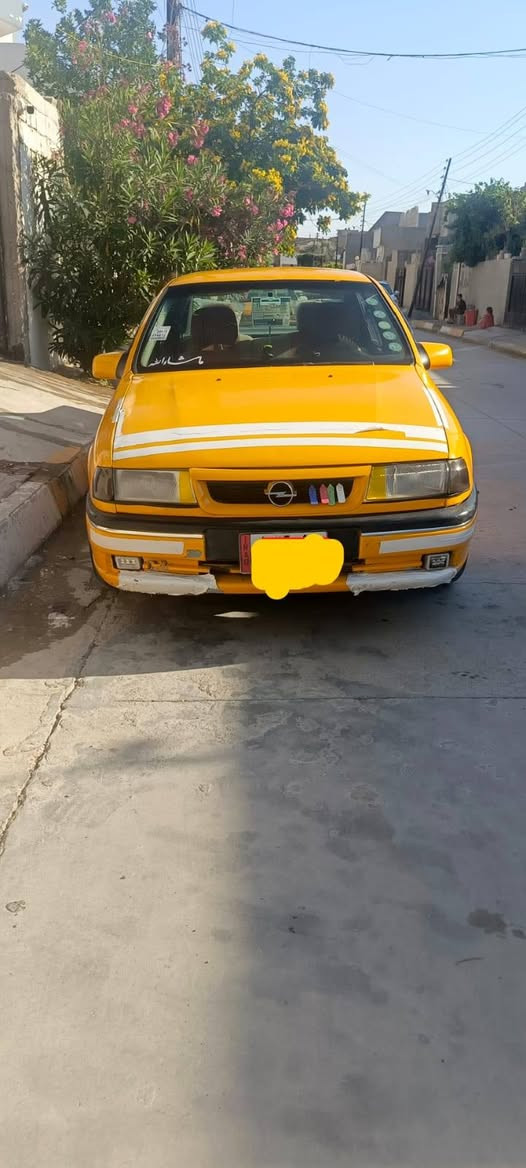 اوبل فكترا وارد ياباني حجم 18 موديل 1995
رقم كركوك  كوبون بطاقة بانزين
(محرك كير شرط ما بيها ضرر فقط تصفيات) 
(شرط الوكالة والتحويل) السيارة نظيفة واجمل من الصور السيارة نظيفة من كهربائيات وصدر وتخم تاير والدشبول  نظيف كهربائيات كلو شغال حتى كلوب الجكمجة والصندوق يشتغل
مكان السيارة كركوك واحد حزيران
السعر 38 وبيها مجال للطيبين
لاستفسار *********** او *********** موجود واتساب كركوك, العراق
