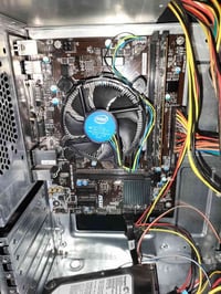 للبيع شغاله (جديده) تواصل فقط على الرقم 07776716028 مكاني بغداد الاسكا...