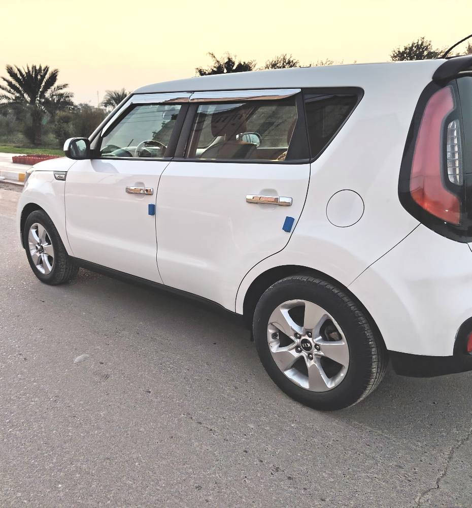 السلام عليكم
كيا صول 2018 وارد امريكي تبديل جاملغ وبنيد رقم بغداد دولي محرك 1600ماشيه 79 الف سياره جديده جاهزه من كلشي سعر112 بيها مجال بسيط 
*********** ناصرية, ذي قار
