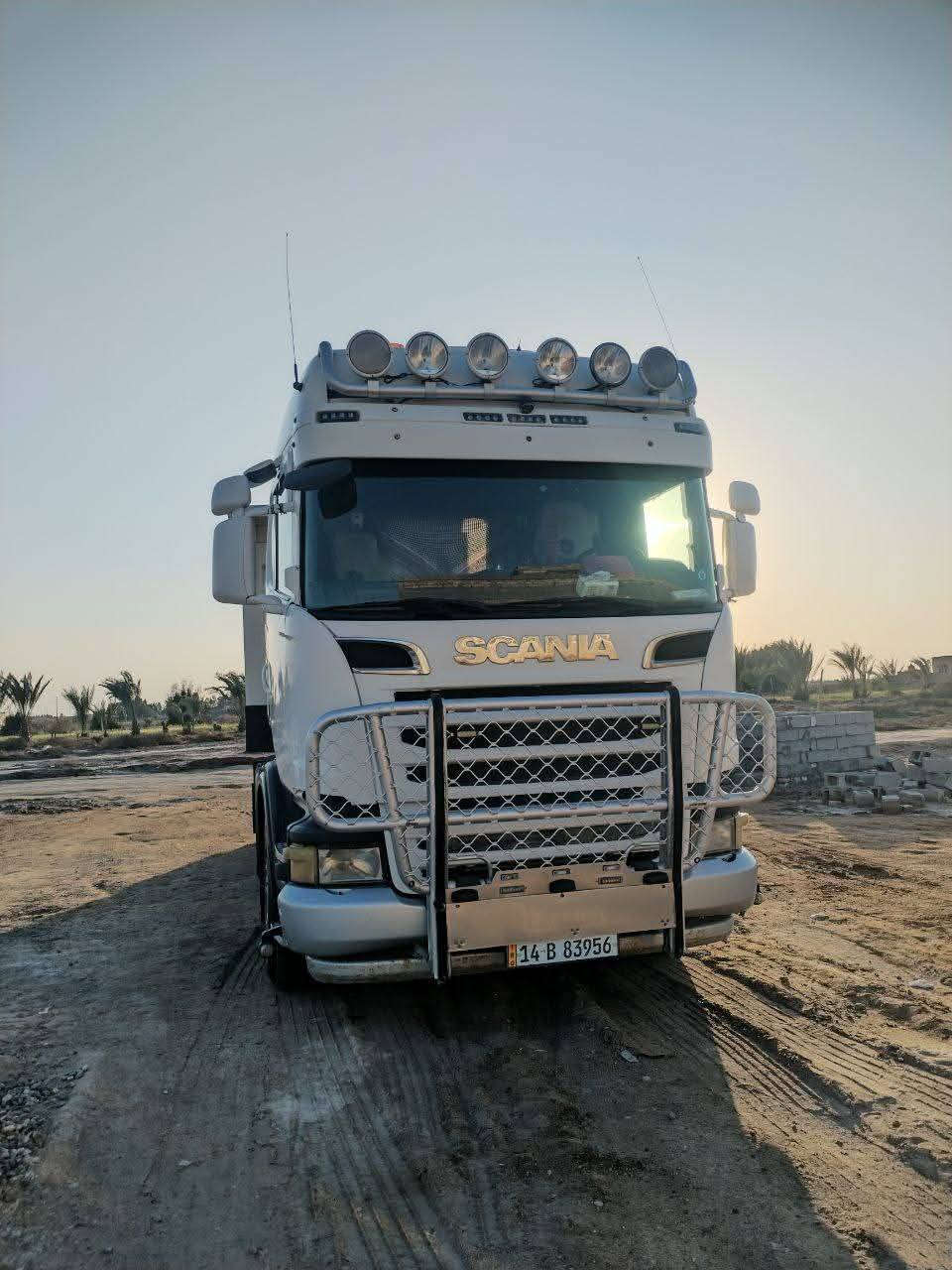 السلام عليكم 
سكانيا 2009 للبيع
مجموعه ورده الحديثه 
كير 1000 كوبره مكينه  V8 
جاهزه لشغل تخم تاير جديد تبريد تدفئه 
ثلاجه كله شغال سنويه جديده ل29 بسمي 
عربانه 3 دناكير عمل بغداد بيع راس وعربانه او بس الراس والسيارة دخول جديد 2024 والسيارة خير من الله 
المكان الناصريه الغراف 

للاتصال ***********
