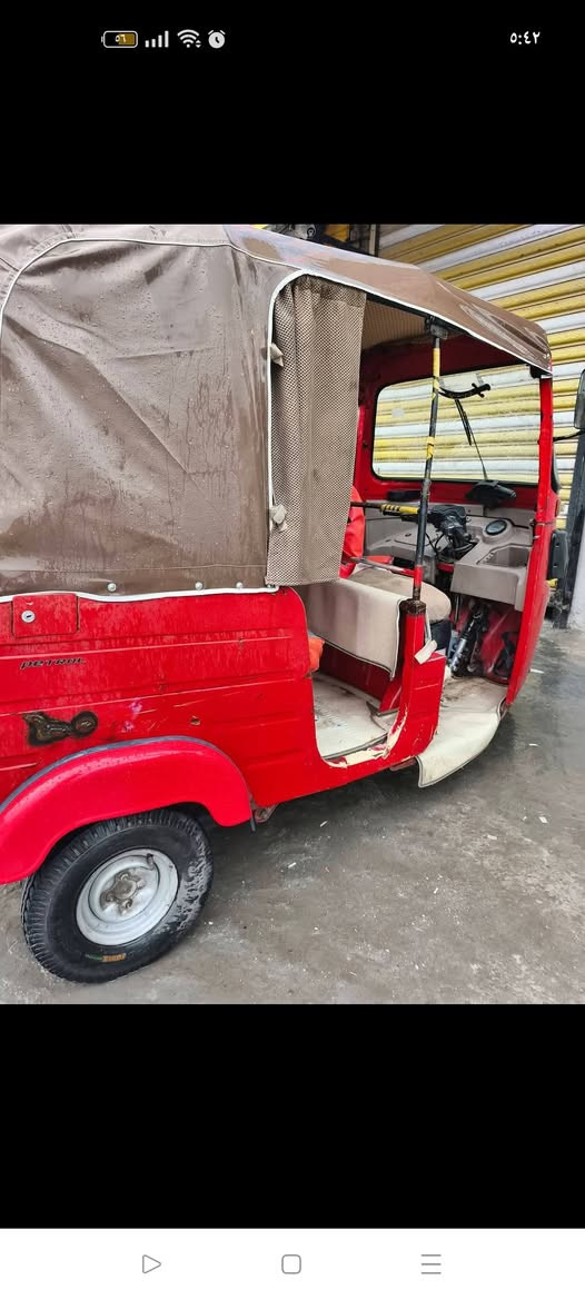 سلام عليكم تكتك مديل 2018  تكتك نضيفه مال شغل اوراق كامله مؤؤ رقم سعر 3.500وبيه مجال حك جيه رقم *********** استفسار.
