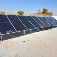 طاقة شمسية • منظومات طاقة شمسية • الواح شمسية • انفيرتر Eitel • بطارية...