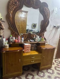 غرفة نوم • خشب ثقيل • سعر مناسب