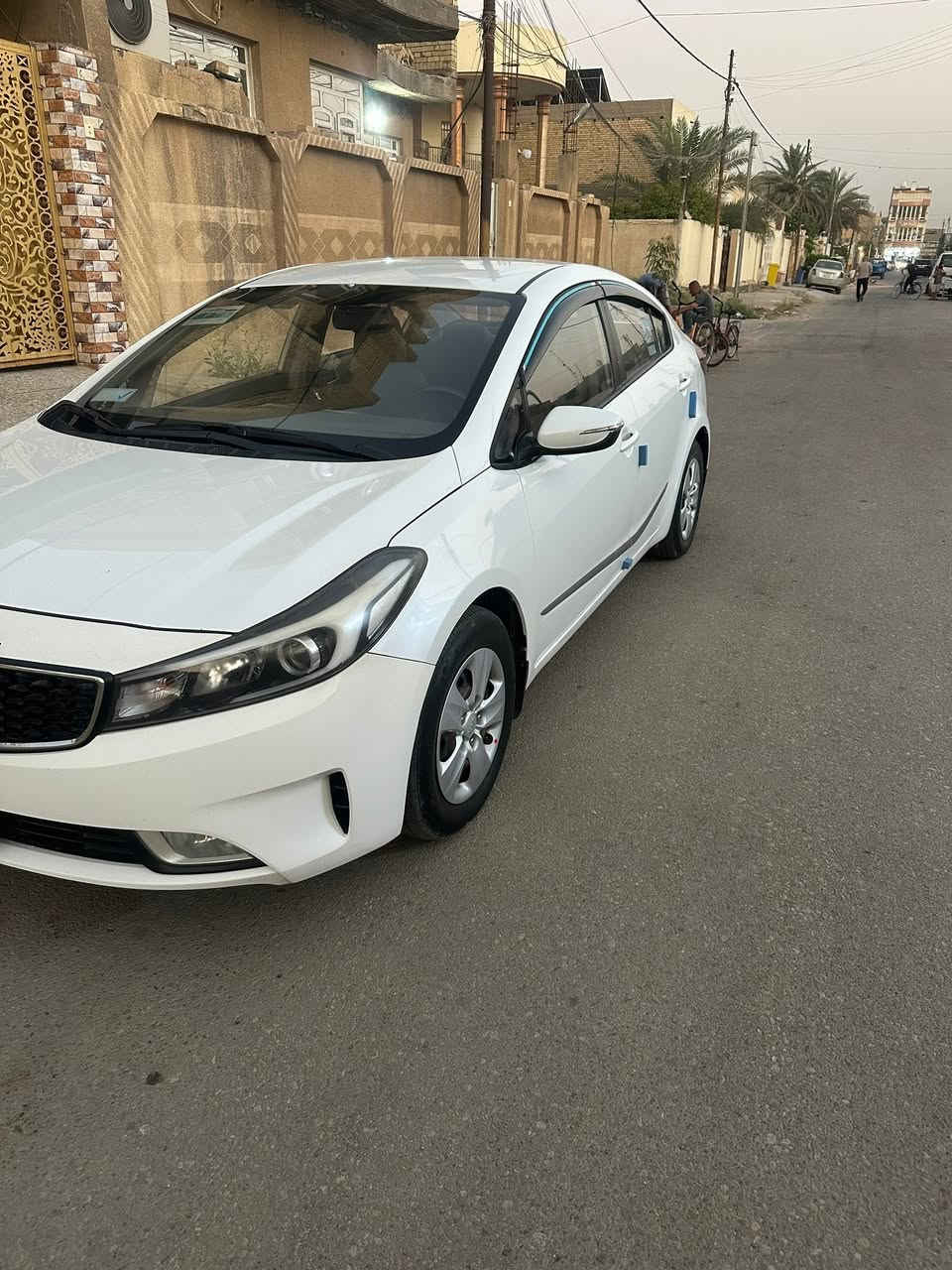 كيا سيراتو موديل ٢٠١٧ رقم اربيل تحويل او وكاله حاضر
ماشيه١٦٢ الف حقيقي سياره نظيفه مال جناي كير ومحرك مكفولات مكفوله من الصبغ والتبديل عدا شبر بارد  بجاملغ الامامي السونار مرفق بالمنشور

السعر ١٢٣$ بيه مجال بسيط جدا

مكان السياره واسط الزبيديه

***********
