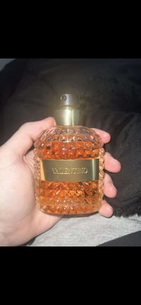 مستعمل • رشات قليلة • مستحضرات تجميل