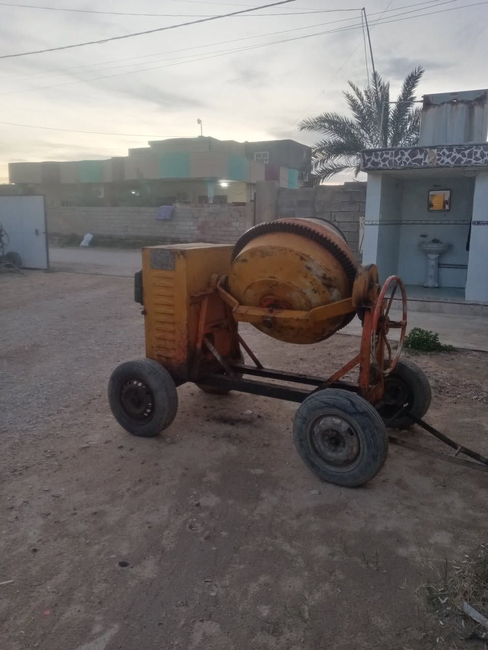 خباطه للبيع استبكو لبناني باب أول محرك عل فحص كدر مكفول السعر ((مليون٤٥٠))) السكن الرمادي التواصل ع هاذه الرقم *********** واتساب
