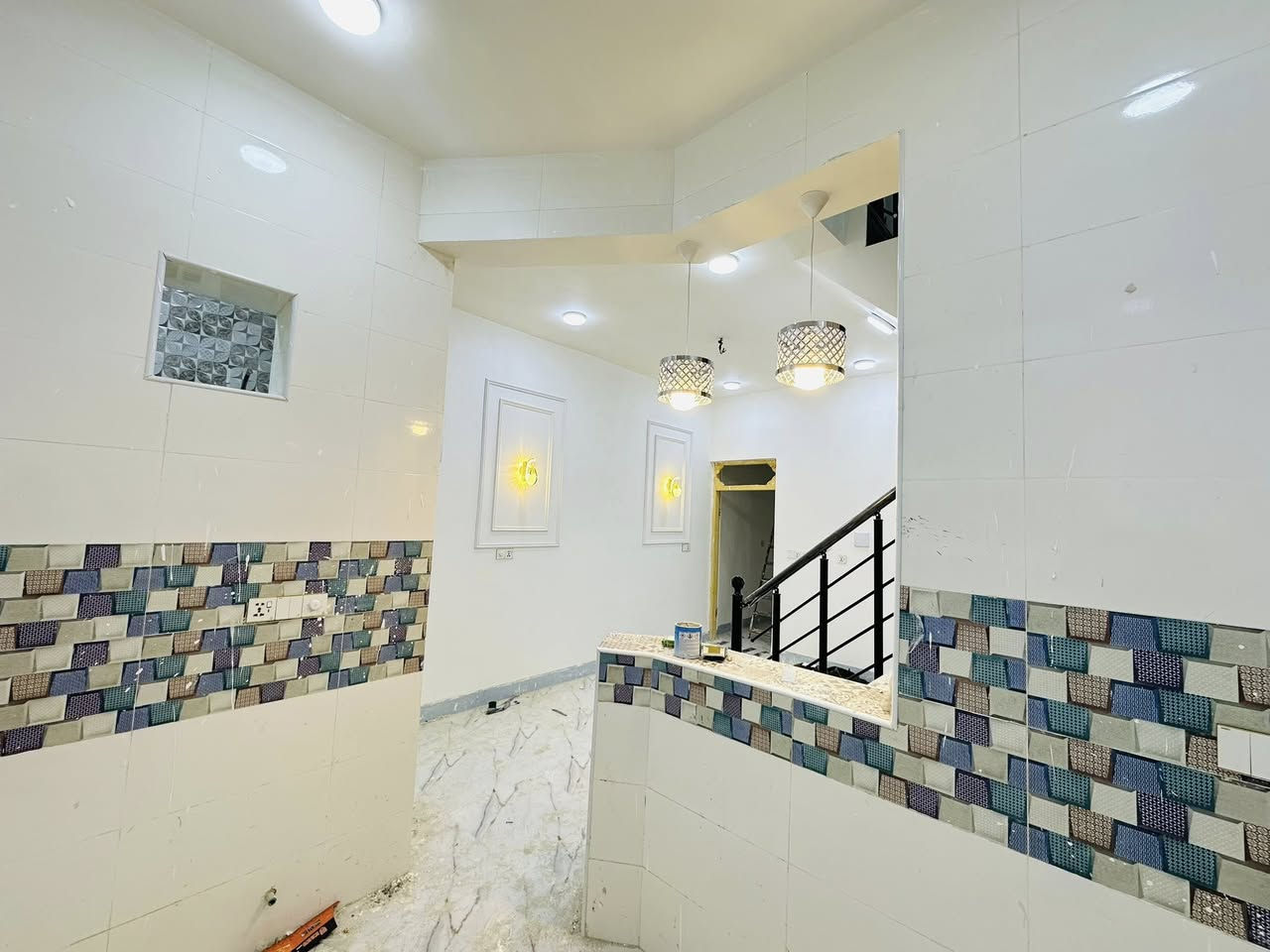 المساحه ٥٠ م ركن قريبه لشارع كلش
النجف
ملحق حي ميسان // قريب سكلة الكرعاوي // شارع الزوار 

#ملاحظة البيت بداية الشارع مباشر 

السعر ٣٣ 

*********** وتساب

***********
