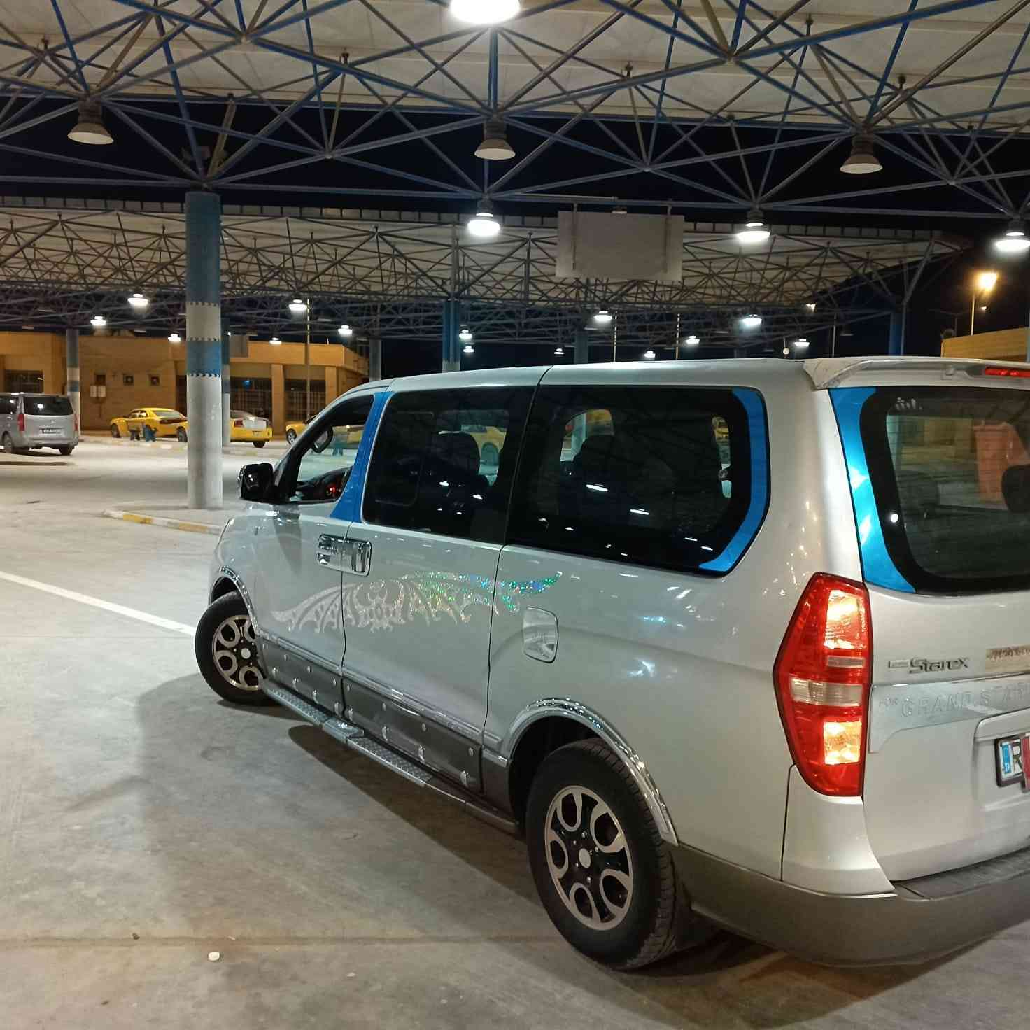 سلام عليكم ستاركس ٢٠٠٨ مسكر اصل اتو مكينه بلاد ٩رقم بصره تحويل مباشر قواعد دبلات جدد جهازه مكان ناصريه مركز سعر ١٣٠ وبيه مجال للاستفسار تصال ***********
