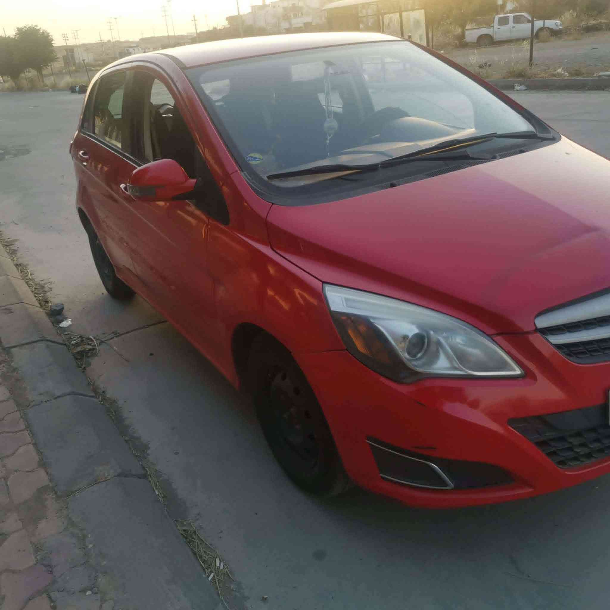 (کوردی)

***********

Baic A 115

مۆدێل 2015

٤ پستۆن
1.5 L

١٢٢ هەزار ڕۆشتوو

ڕەنگی سوور

وێنەی سۆنەرەکەیم داناوە

گێڕ و مەکینەی نەکراوەتەوە 
دینارێک مەسرەفی نییە 
بە هەموو شەرتێک

سەیارەکە ڕەقەم سلێمانییە و لە سلێمانییە
بە شەرتی تەحویل و غرامە

بۆ نرخ پەیوەندی بکەن بە خاوەنییەوە

***********

---------------------------------------------
(عربی)

***********

Baic A 115

مۆدێل 2015

٤ سلندر
1.5 L

لون احمر
بێ کاڵ بوونەوە بە شەرت

١٢٢ الف ماشێ 

خلیت الصورە مال سونر

گیڕ و المکینە ما مفتوح بشرط ما بها دینار مصروف

السیارە رقم سلیمانییە و موجود بلسیمانییە

للسعر و المعاملە خابروا صاحبها

*********** السليمانية, العراق

