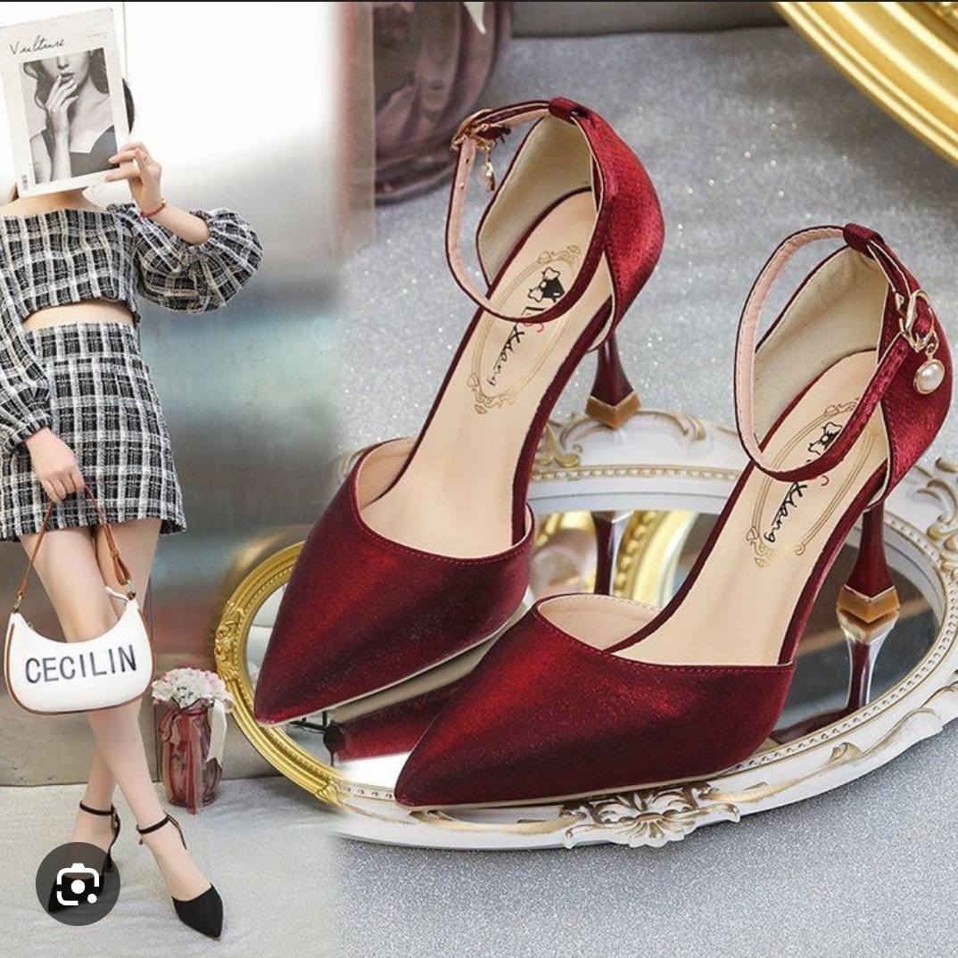 حذاء كعب امزون مال عيد ق ٣٤/٣٥ بالحقيقة احلا بهواي


**إذا كنت صاحب هذا الإعلان وتريد حذفه لأي سبب، رجاءا أرسل رسالة إلى الدعم الفني**