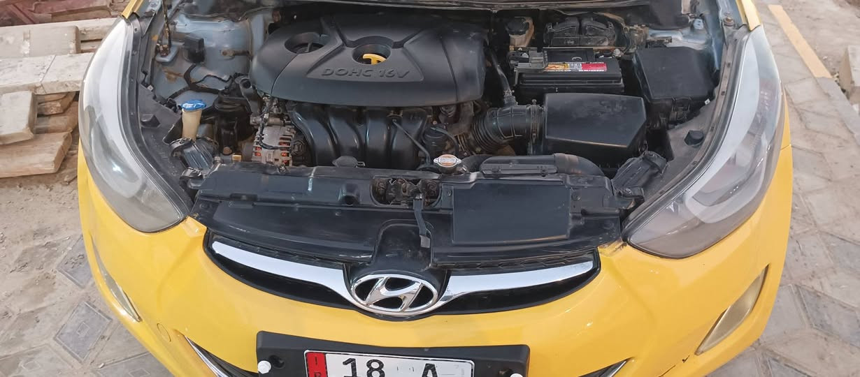 النترا موديل 12
رقم بابل انكليزي بسمنه

مكينه 1800 حاويه 

كير جديد 

حداديه امام خلف 

تبريد ثلج 

تخم تاير 

سياره بيه بس بنيد لباقي مكفول 

مكاني ديوانية 

سعره 100 

للاتصال على الرقم 

***********
