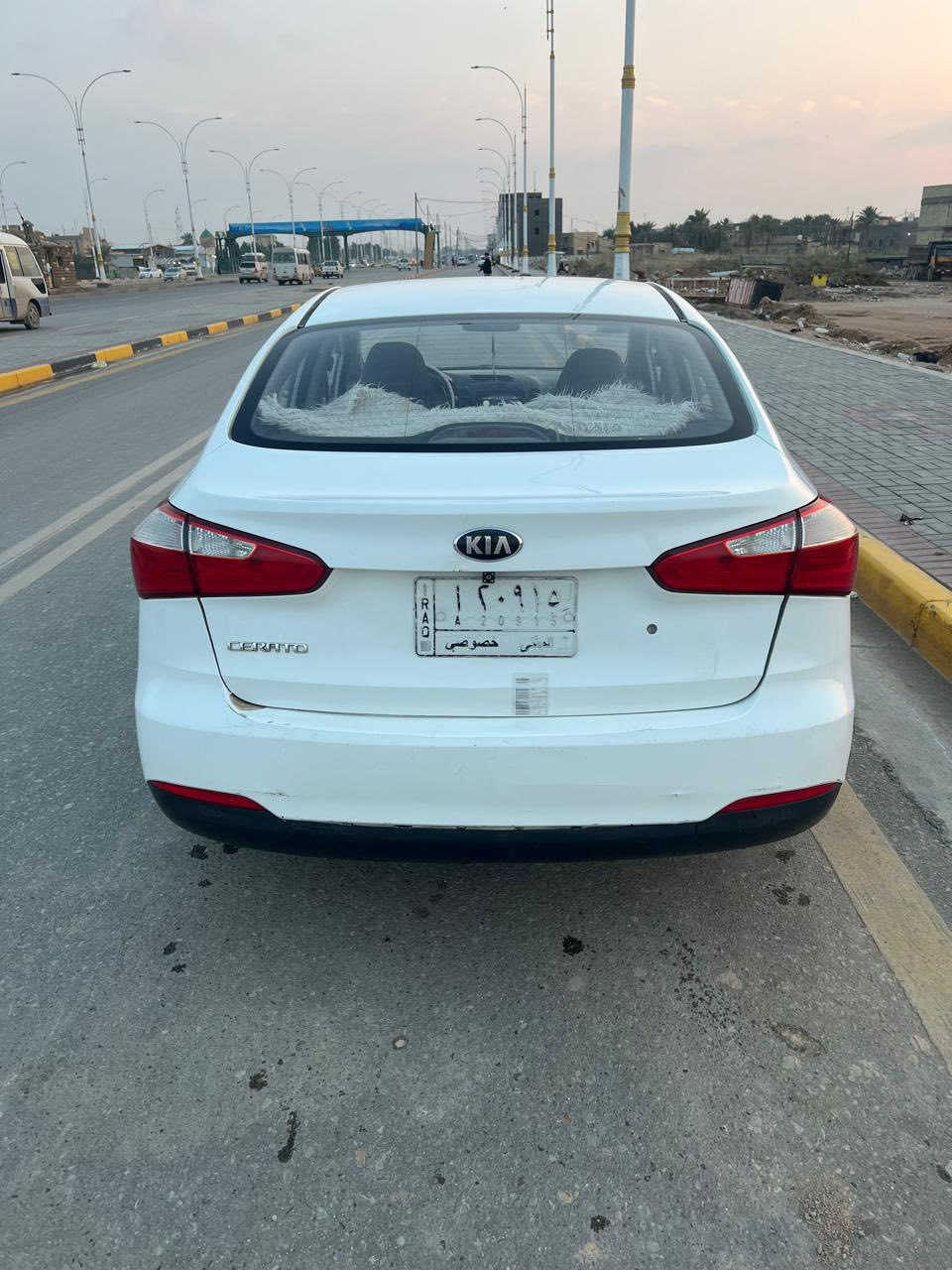 سلام عليكم سياره سياره سيراتو2015 خليجي جديده كلش جاهزه من كلشي مكينه او كير او حداديه جاهزه 
مكفوله بيهه رشات صبغ فقط مكفوله من ضربه وتبديل رقم مثنى مداور ثاني يوم سعرر 112وبيهه مجال الاستفسار:***********
