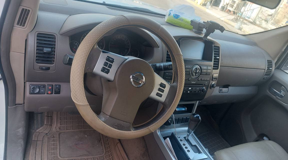 نيسان بافندر خليجي 2008 ب 100 ورقة
فور ويل 3 قطع تبريد دشبول ارمادا بدون حادث 
183000  كير ومحرك مكفول 
*********** 
بغداد حي القادسية مكاني بغداد, العراق
