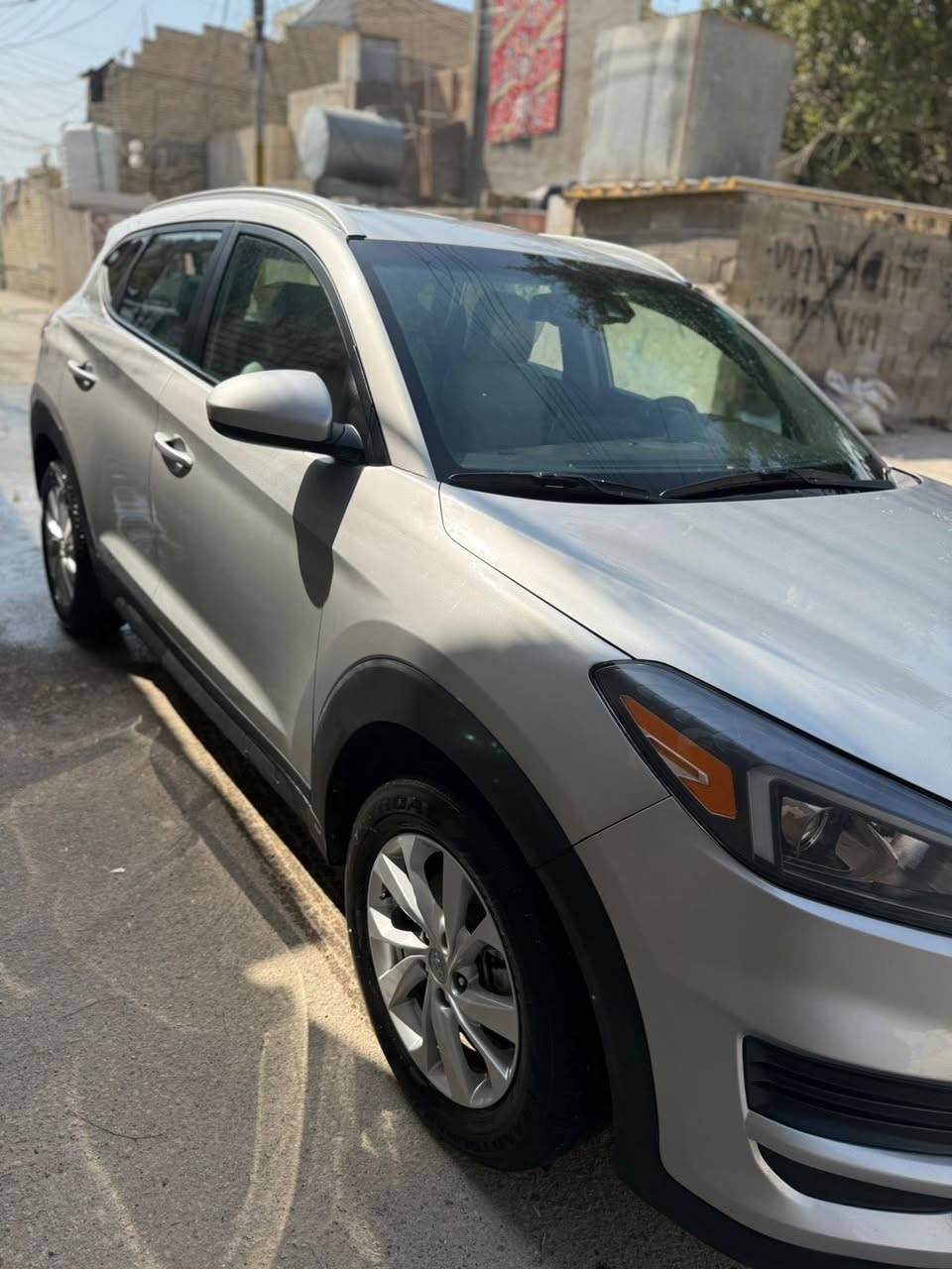 توسان وارد امريكي موديل 2021حادثهه جاملغ وبنيد تبديل بدون شاصي بدون دواخل بصمة كشن كهرباء رادارات تحديد مسار شاشة كاربلي كاميرا بلاد تدفئة كشن شاشة اعطال وبعد بيهه هواي مواصفات تخم تاير جديد دوشمة ارضية وكشن جلد سبيرهه مانازل كتلوكات الشركة بيهه ترايهه زيرو  رقم بغداد باسمي تحويل مباشر السعر ١٦٥ العنوان بغداد حي النصر ***********
