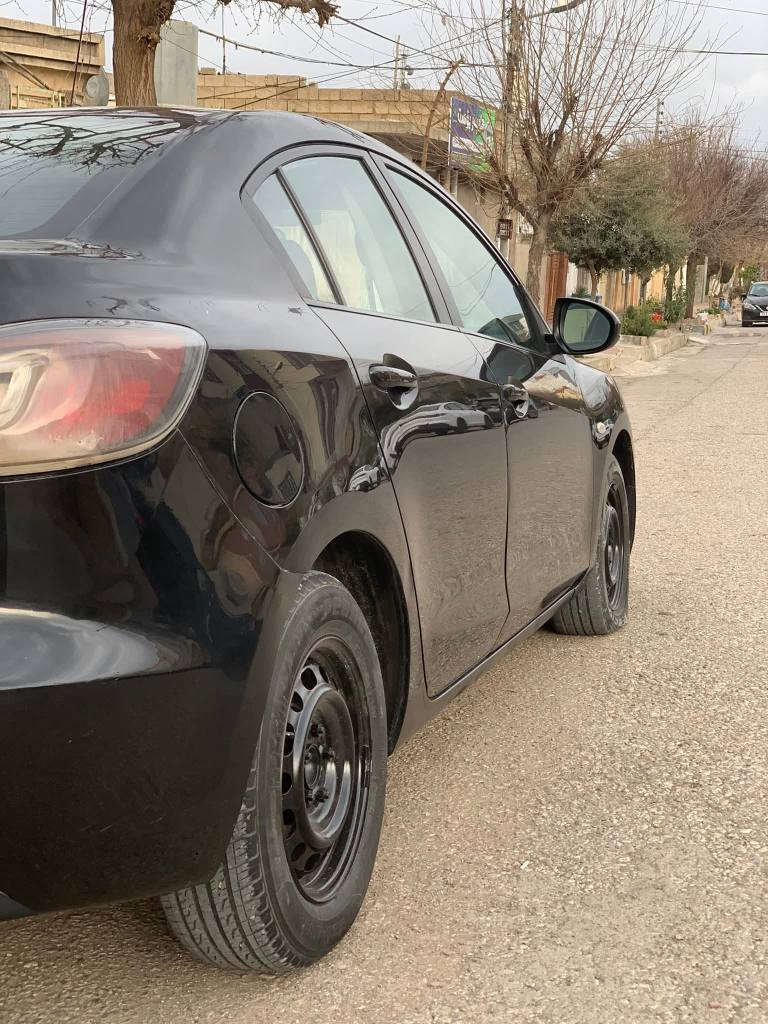 ڕەقەم و سەنەوی نوێ تا ٢٠٢٨
ڕەقەم سلێمانی
تەبرید ساردو گەرم بەشەرت
مەکینەی نەکراوەتەوە
ڕەسمی سۆنەرم داناوە
کەمێ کاڵبونەوەی هەیە
تازە پۆڵیش کراوە
ماشااللە پاک و بێمەسروفە 
ماڵی دۆستە
86مامەڵە

***********
*********** حلبجة, السليمانية
