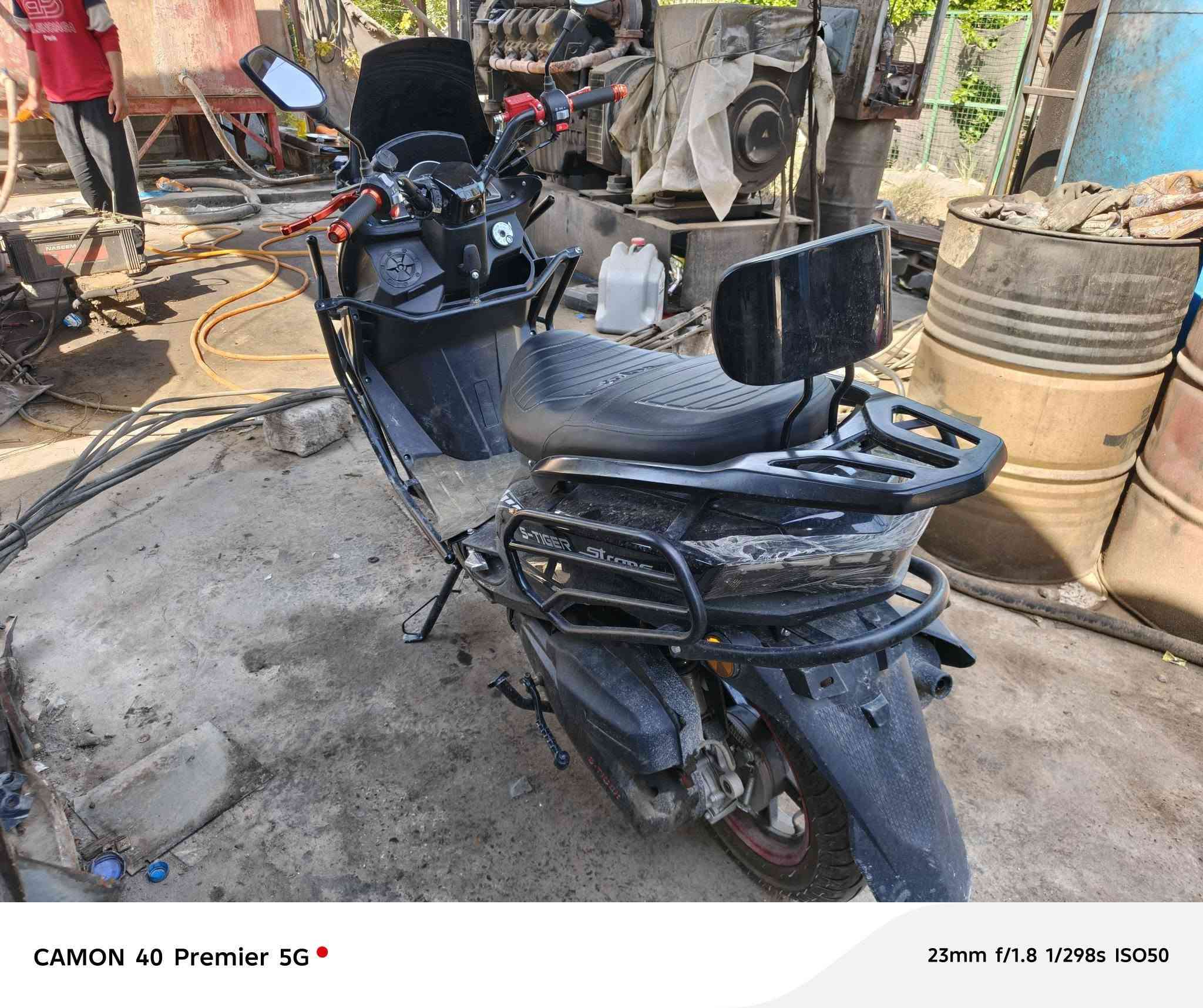 سلام عليكم عندي دراجه سترونك جديدة صاله شهرين من اخذته للبيع السعر 850 اوبيه مجال مكاني نجف


**إذا كنت صاحب هذا الإعلان وتريد حذفه لأي سبب، رجاءا أرسل رسالة إلى الدعم الفني**