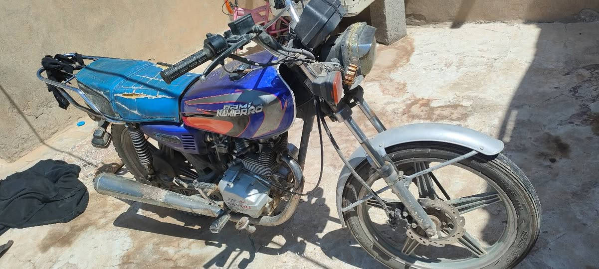 ماطور سافين للبيع ٢٠٢٠ بدون اوراق مكفول من الحرام ماطور فقط يعوزه بطاريه سعر 250 وبيه مجال حق جيتك مو اكثر مكان اربيل كأنه فرواله
واتساب***********
