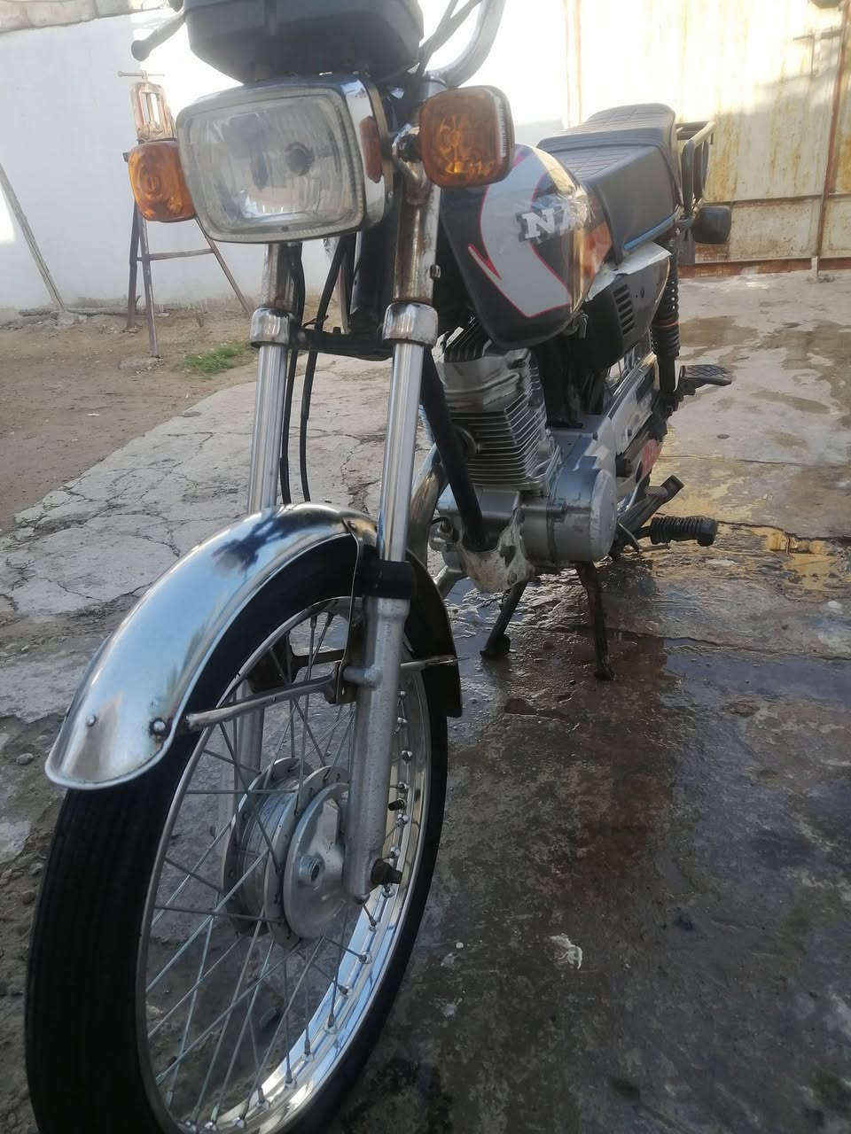 دراجه نامه موديل ٢٢ للبيع او مراوس دراجه كامله مابيها نقص  شلعه معدل  فول مكاني رقمي ***********
