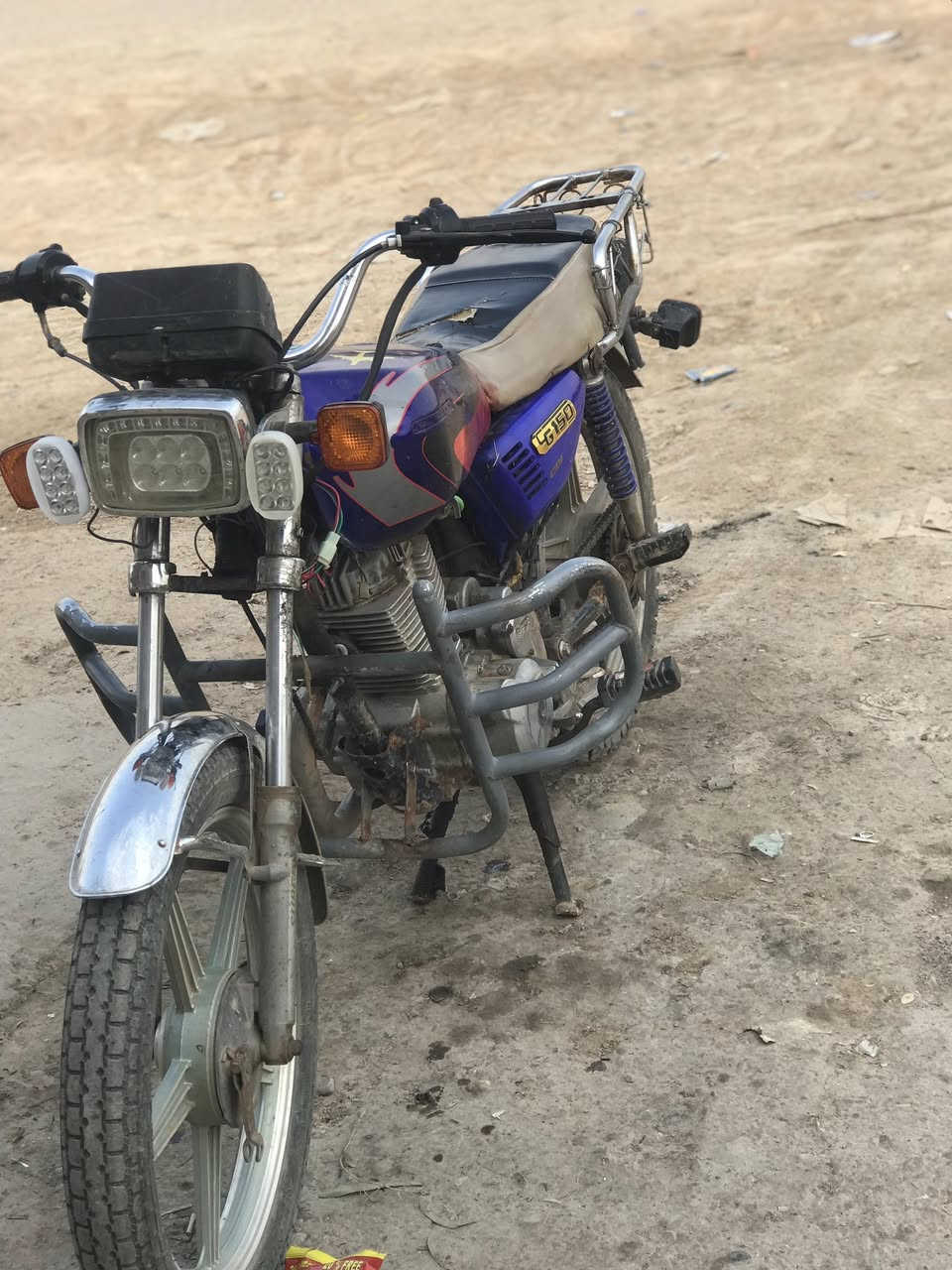 سلام عليكم شباب عندي ايراني خمسة كير موديل 19ماكني الدجيل السعر 275 وبي مجال الدراجة مابيهة نقص الستفسار خاص او علة الرقم ***********
