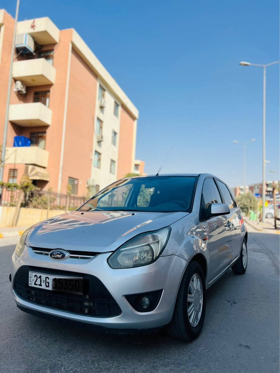 سڵاوی خواتان لێبێت
فۆرت فیگۆ شەریکەی نیفا بۆفرۆشتن

مۆدێل ٢٠١٢
سەیارەکە بێ بۆیاخە 
١٣٩ هەزار رۆشتوە
تەپەی گێری تیا نیە
گێر مەکینە تەبردید بەشەرت
کامل تازە سێرفز کراوەتەوە لە شەریکەی خۆی
رۆنی مەکینە هایدرۆلیکی گێر ینتفرێز
هەر سێ قایشەکەی گۆراوە 
سەیارەکە هی ماڵە
بەشەرتی دەفیتەر
نرخی/٧٥ گەڵاو معامەلەیەکی کەم
ناونیشان/سلێمانی
ژم*********** السليمانية, العراق
