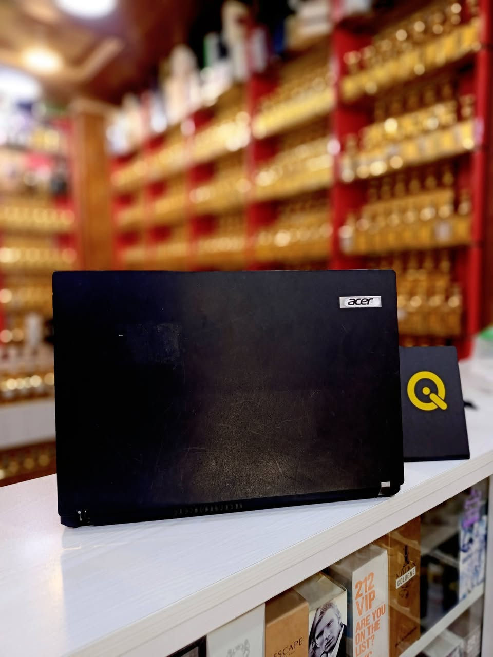 لابتوب ايسر
المواصفات
Cor i5 
الجيل السادس 
الرام 8GB 
الهارد 256GB ssd 
حجم الشاشة 14.6 انج
كارت الشاشه 4GB intel 
بطارية ليثيوم ممتازة 
نظافة الجهاز عالية جدا جدا 
🎁 الملحقات 
شاحن أصلي + حقيبة 
السعر 135 الف دينار 
يتوفر توصيل لجميع محافظات العراق 
للتواصل على الخاص او على الواتساب
***********
*********** واتساب
