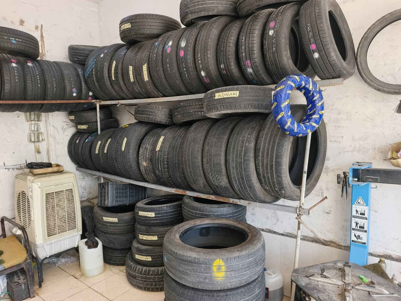وصلتني وجبة تايرات حيل نضيفه متوفر لحجام من قياس 12لحد قياس 20 نضافتهن 100/100
مماني رمادي شارع 40
تواصل خاص او رقم 
***********
