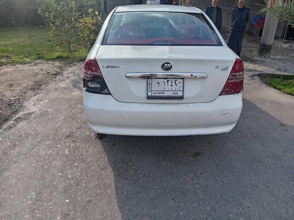 وين اليدور جديد اليفان موديل 2014 سياره جاهزه الأخر حبايه صدر جديد كير محرك شرط دوشمه جديده تخم تاير كهربائيات كلها شغاله السياره صاحبه  بغداد الدوره يعني اني أبيعك حبلل  مكاني صلاح الدين تكريت السعر 23 وبيها مجال رقم الهاتف *********** واتساب وخط شغال ع الثنين
