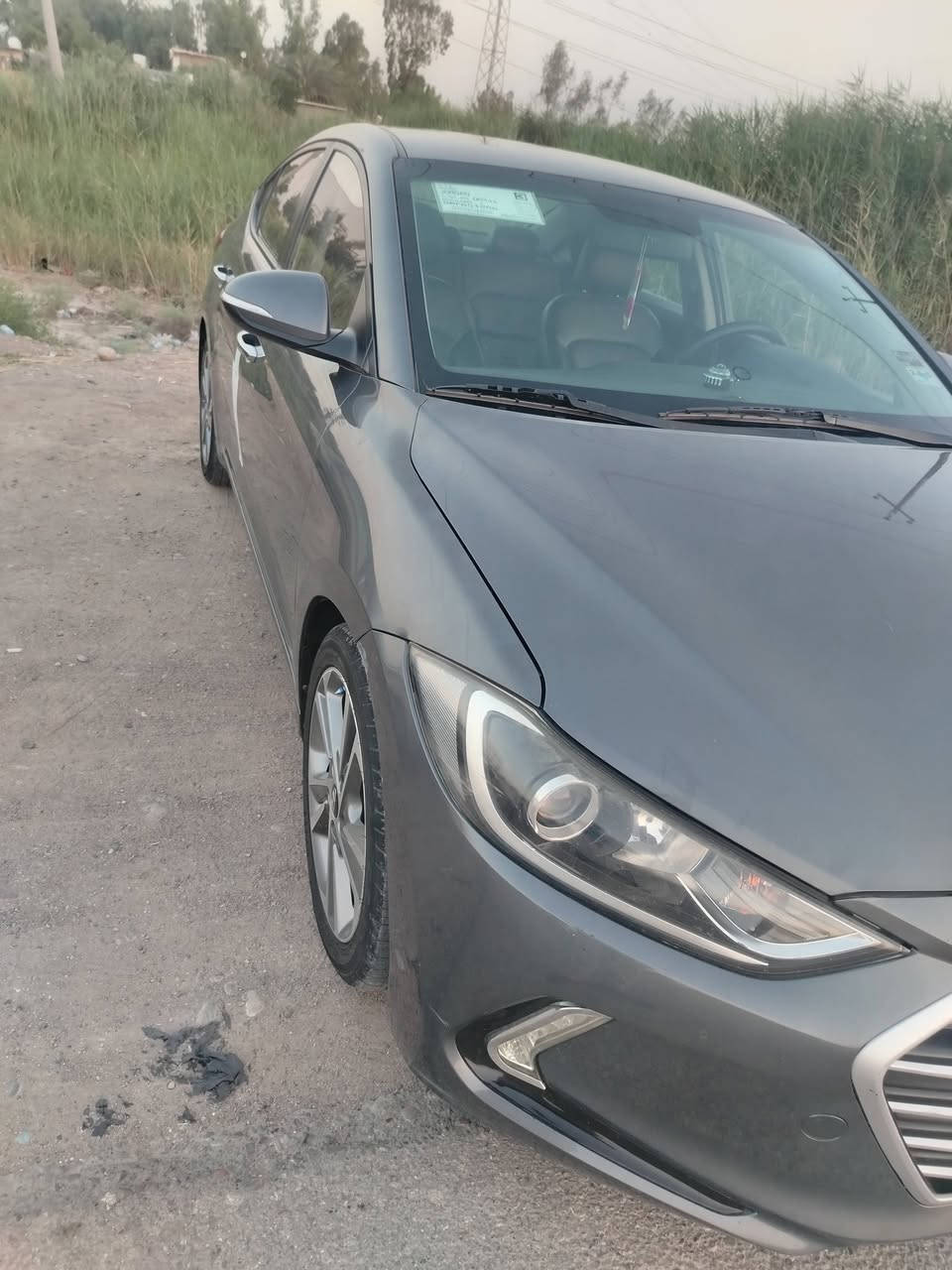 افانتي كوري موديل 2018سيارة جديدة كلش محرك 1600gdi محرك وكير وصدر وتبريد وتخم تاير كله جديد سنوية جديدة بيه ضرر واضح بالسونار بدون دواخل مطلقا سيارة مواصفات بصمه تشغيل والابواب والصندوق كشنات جلد وتدفىة بالكشنات واستيرن تدفئه رادارات بالمرايا الجانبيه وتبريد قطعتين وحساسات اماميه وخلفية واضاءة باليدات الابواب السعر 103وبيه مجال قليل والسيارة موجودة في بعقوبة للاتصال على الرقم ***********.استاذ محمد
