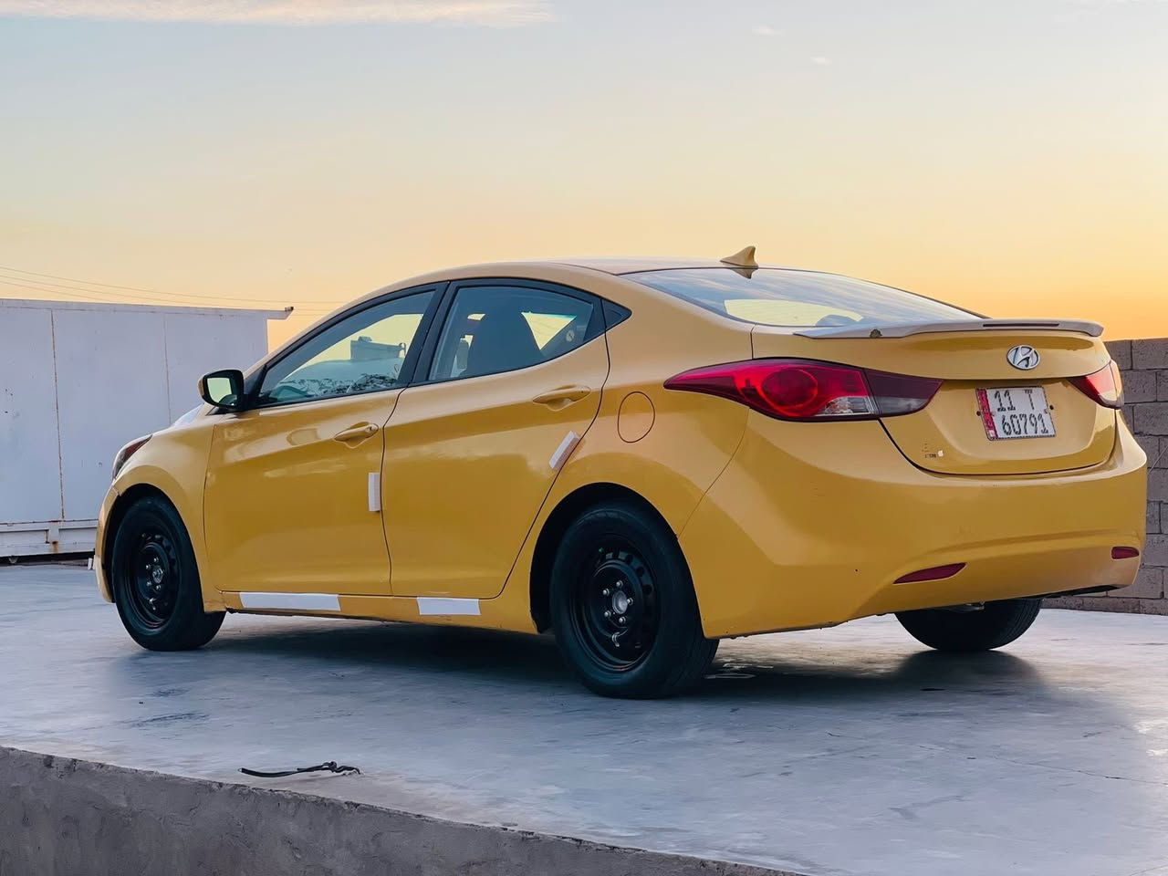 سلام عليكم للبيع النترا 2013 امريكي حادثها فقط بنيد الباقي كلها ليبل واحد السيارا جديده بمعنه الكلمه مابيها اي نقص كير محرك صدر تخم تاير تبريد كلا جديد محرك 1800 دوش المرغوب داخل بيجي السعر 95 وبيها مجال كلش بصيط السيارا بسمي رقم بغداد الجديد هياء غرامه صفر مكان بغداد لاستفسار ***********//***********
