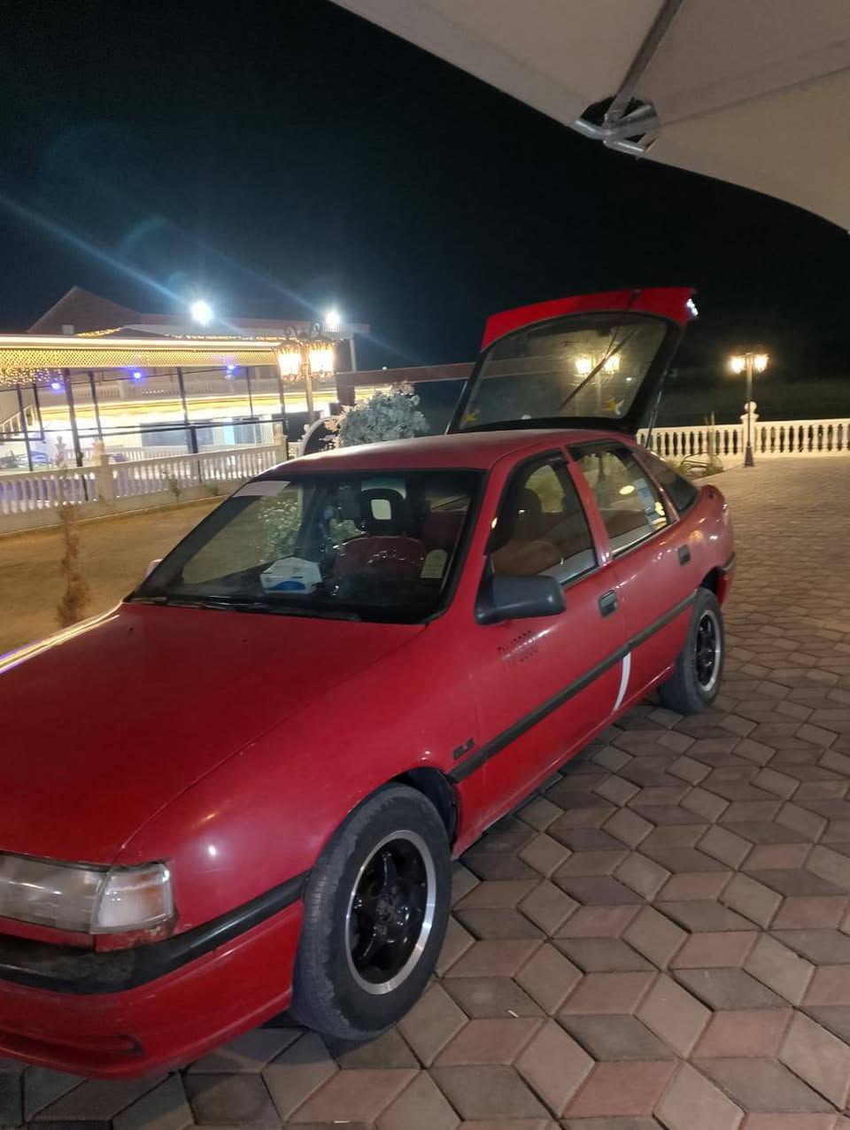 سياره للبيع فكتره نضيفه السعر ٣٣ وبيها مجال الشراي يدخل خاص وكل هلا بيكم


**إذا كنت صاحب هذا الإعلان وتريد حذفه لأي سبب، رجاءا أرسل رسالة إلى الدعم الفني**