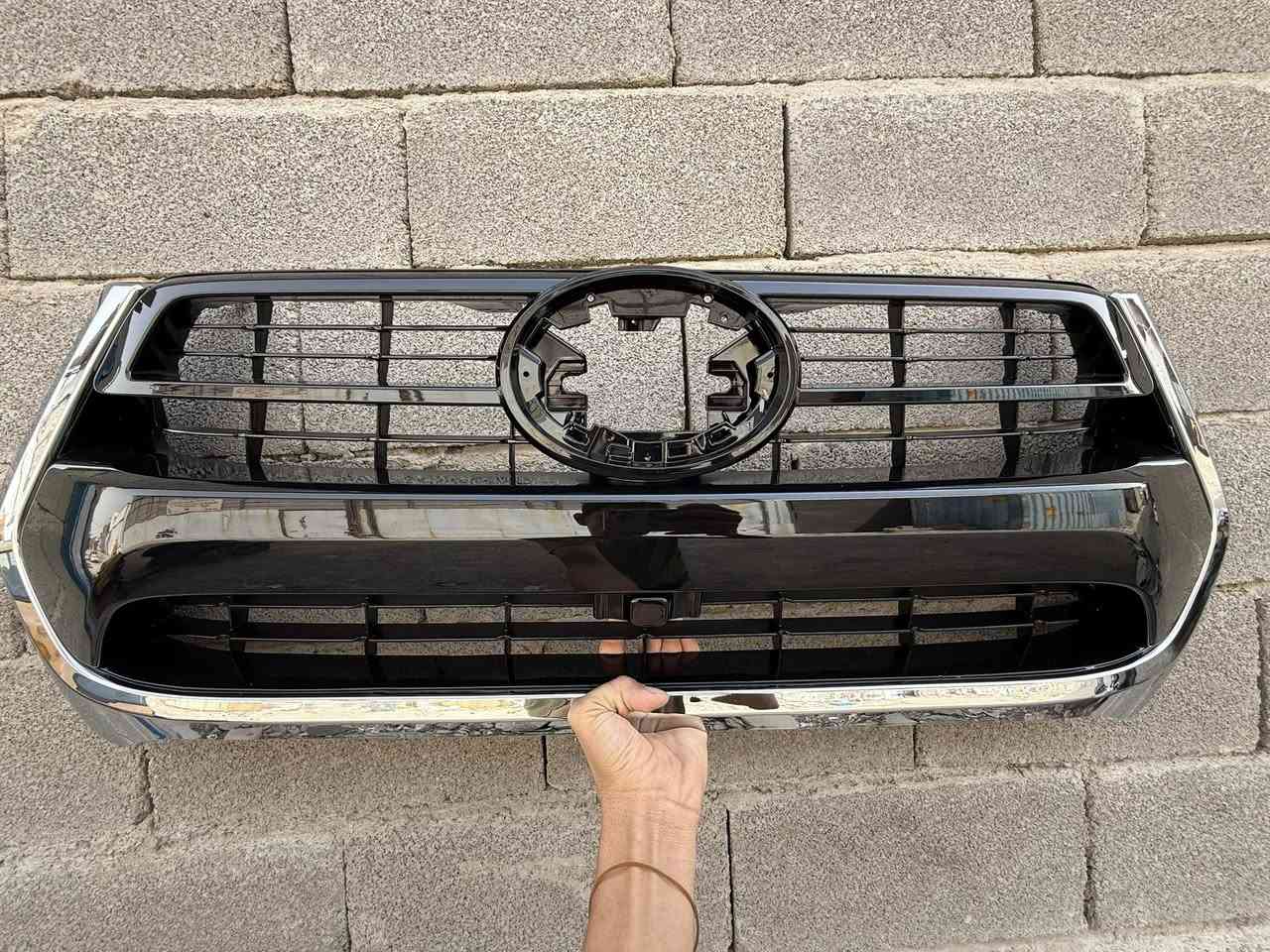 تتوفر قطع غيار تيوتا هايلوكس
***********
للحجز والاستفسار يرجى التواصل على الواتساب 

العنوان : بغداد / شارع الظلال / مركز موبس 

يتوفر توصيل الى جميع محافظات العراق
