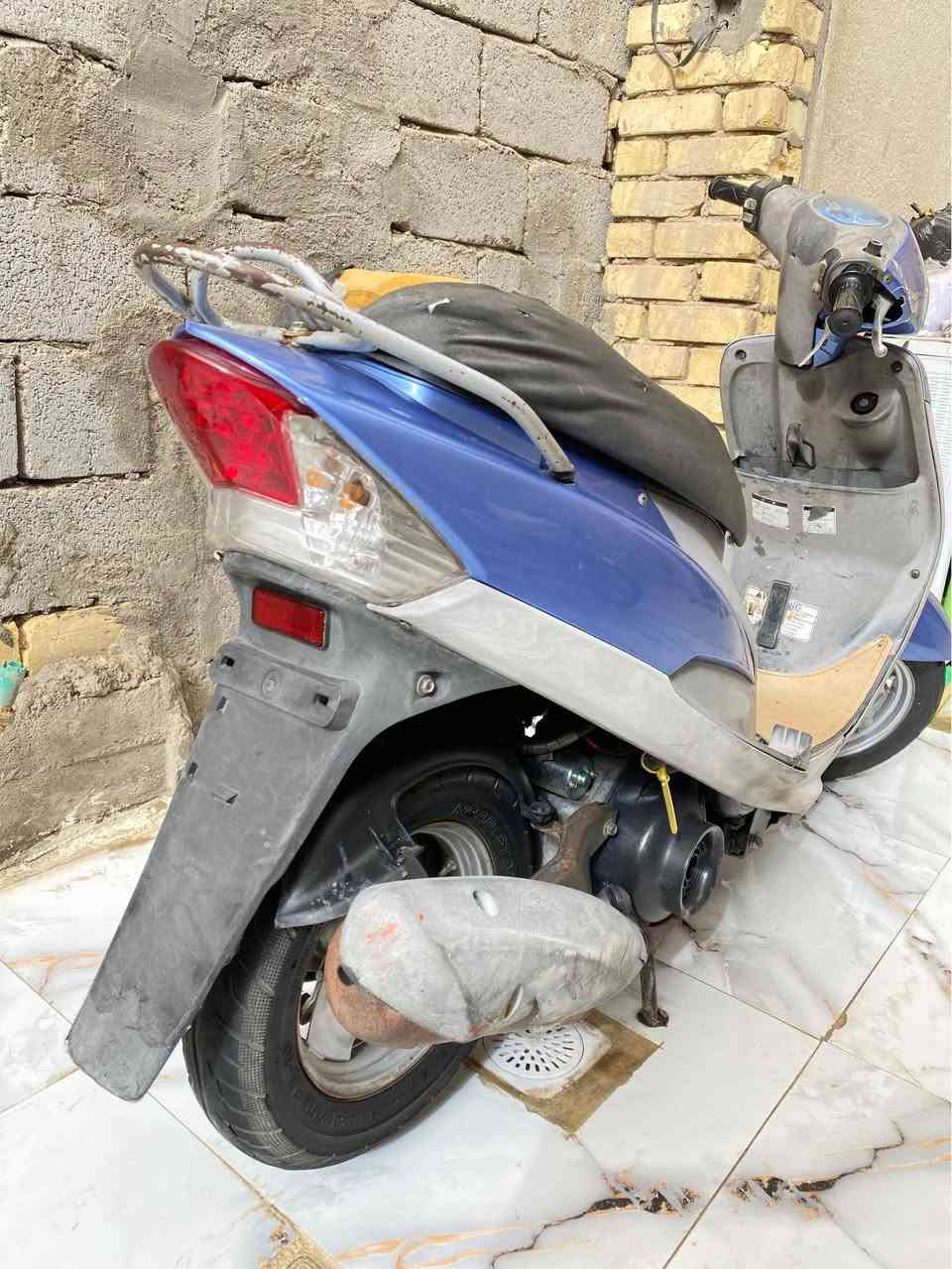 ماكس مغولي للبيع

الدراجه جاهزه للخير. 

مفتوحه ولفات. 

كهربئيات. كله شغاله 

السعر. 600 وبيه مجاال 

مكاني ناصريه 

*********** ناصرية, ذي قار
