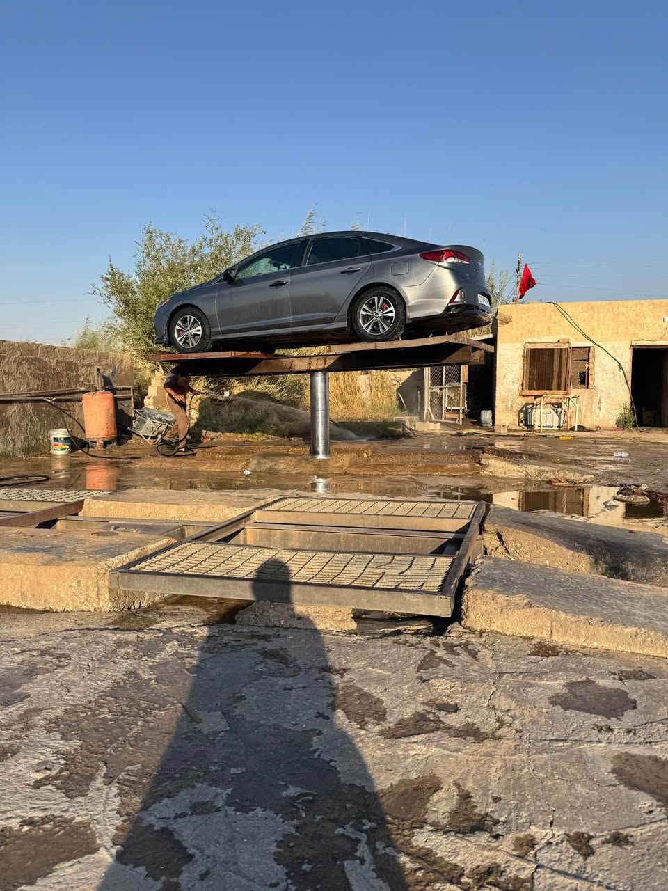 هيونداي سوناتا (2018) 🩶🔥
أمريكي🇺🇸

🛣️ ماشية 120 ألف
⚙️ محرك 2400
🧭 مثبت سرعة
🔄 ثلاث أنظمة قيادة (سبورت – عادي – اقتصادي)
🛑 مانع انزلاق
❄️🔥 تبريد وتدفئة شغّالات
🛞 تخم تاير
🔧 الصدر مضبوط
🛠️ حادثها جاملغ خلفي + باب خلفي
🪪 السيارة باسمي
📄 رقم ذي قار – مشروع وطني

📮 السـعـر ✅ 130$

مكان تواجد السيارة: ذي قار / الفجر
رقم صاحب السيارة: *********** Singapore
