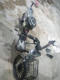 باسكل شحن • حجم ٢٠ • بطاريات جديدة