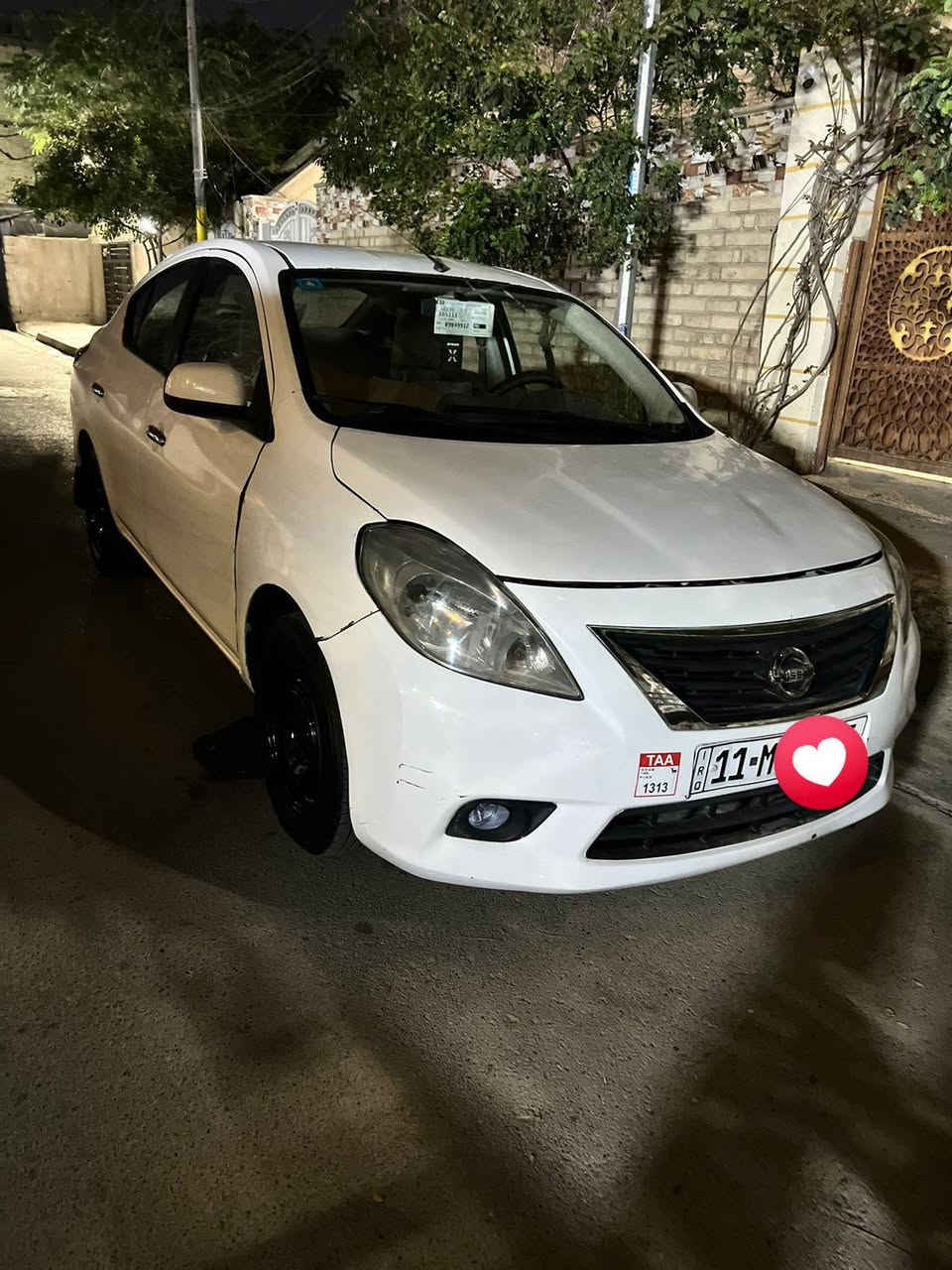 السلام عليكم
سني نيسان هندي ابليته الزركه موديل 2013 خليجي 
الرقم بغداد 
مصبوغه حزام 
تبريد ثلج 
كمله السياره 
تخم تأير 
منظومه تبريد جديده 
صدر جديد خلفي امامي
سياره عله اخر حبايه 
ضربه جاملغ 
مكالف النشر هذا رقم الشخص ***********
السعر 77بيها مجال قليل
